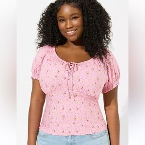 TORRID Challis Puff Short Sleeve Crop top Size 22/Torrid 3 tie front pink floral